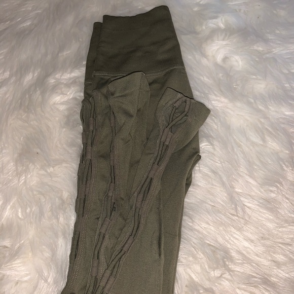 Forever 21 leggings - Picture 4 of 4